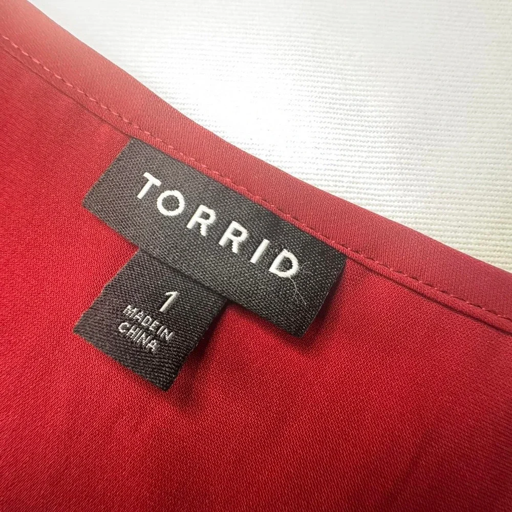 Torrid deep red‎ chiffon top